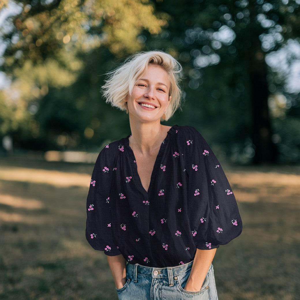 Bald erhältlich - Double Gauze Musselin - Blumen bestickt natural