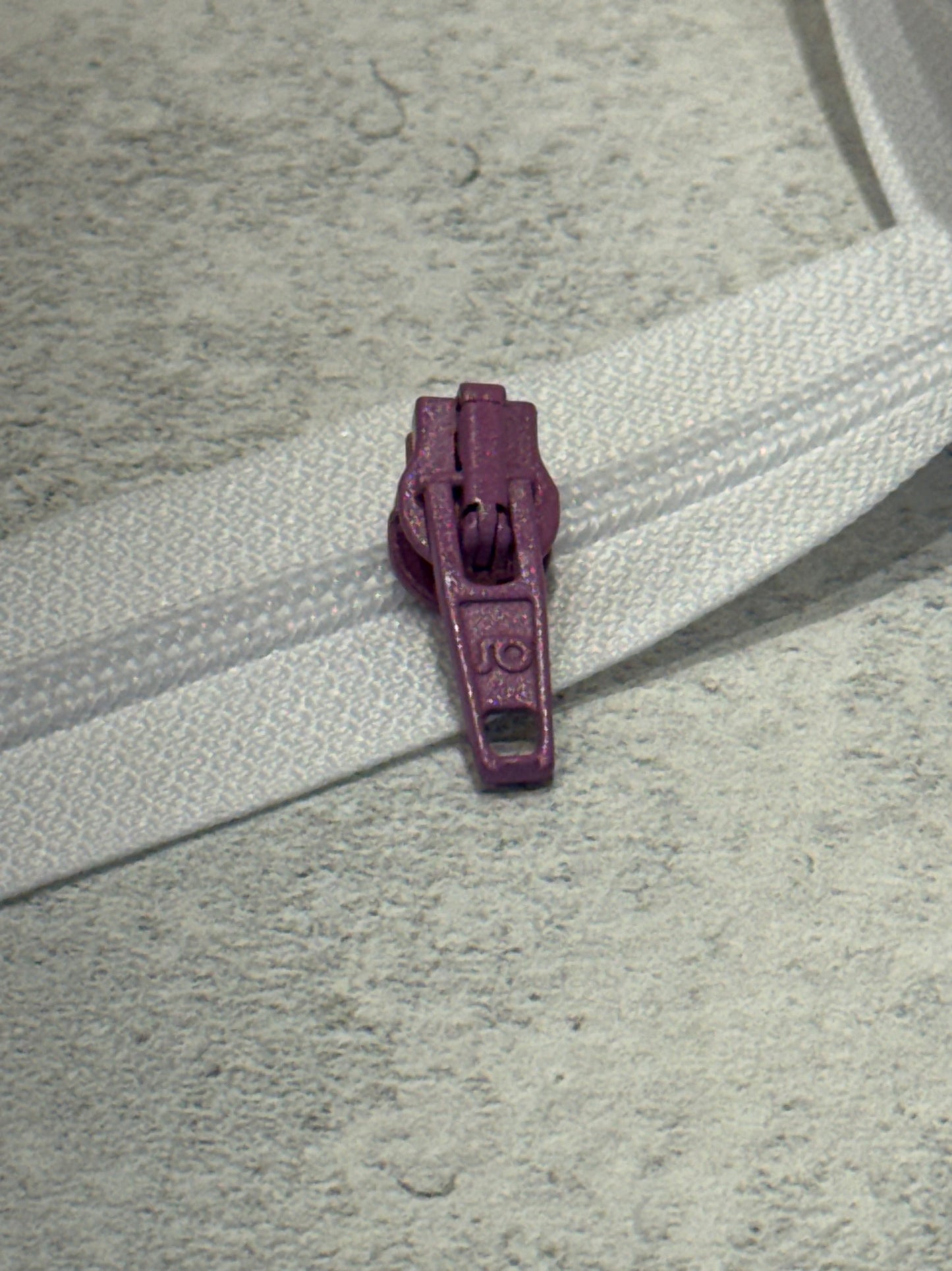 Automatikschieber lilac für Endlos Reißverschluss P10