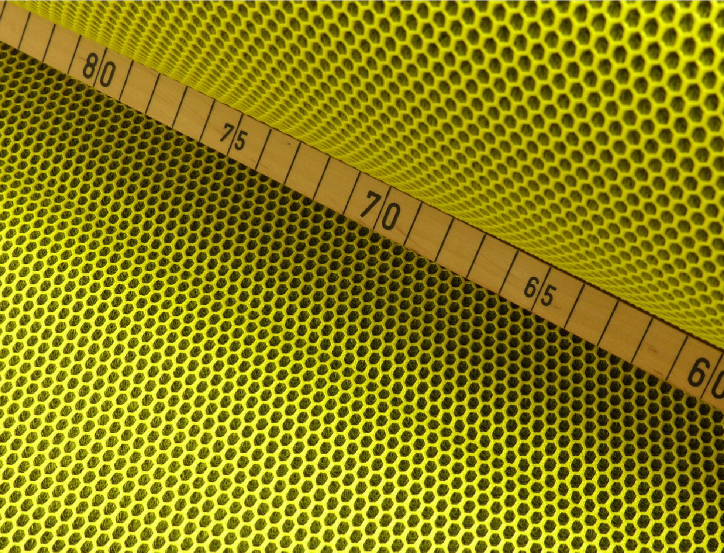 Netz 3D Mesh mit Geweberücken gelb