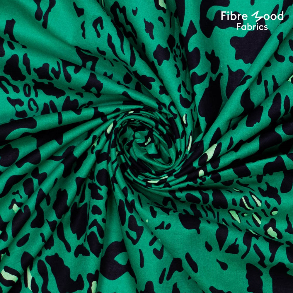 Fibre Mood Baumwollpopeline Animalprint grün