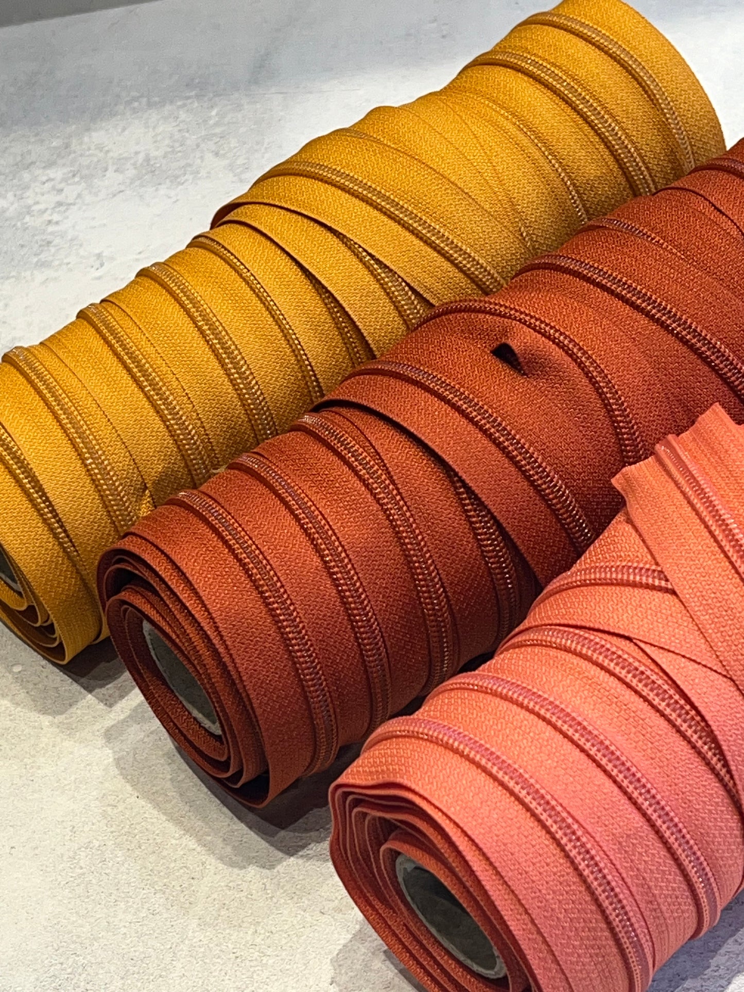 Endlos Reißverschluss P10 sizilianische orange inkl.2 Schiebern