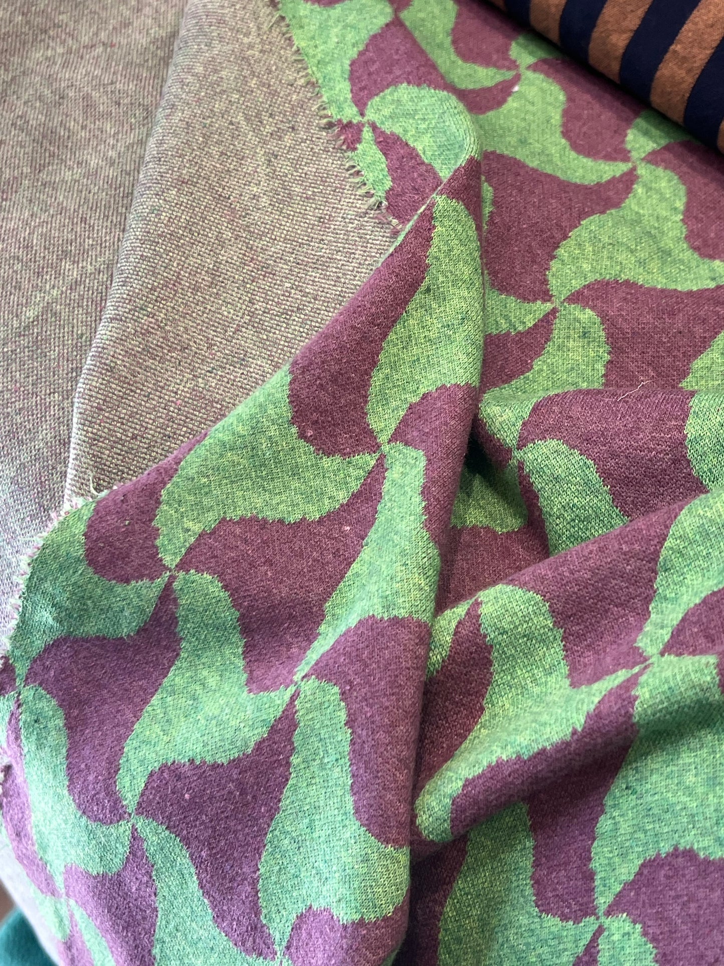 jacquardstoff recycled Abstract grün lilac