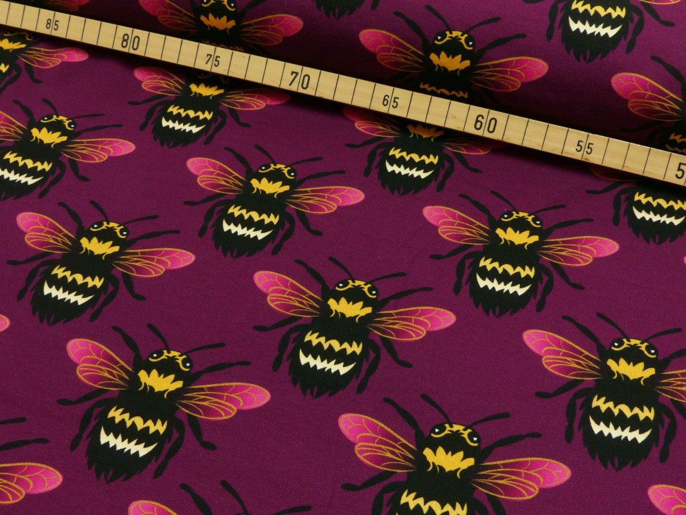 Sweat Bumblebee Love - BEE BUMBLEBEE beere