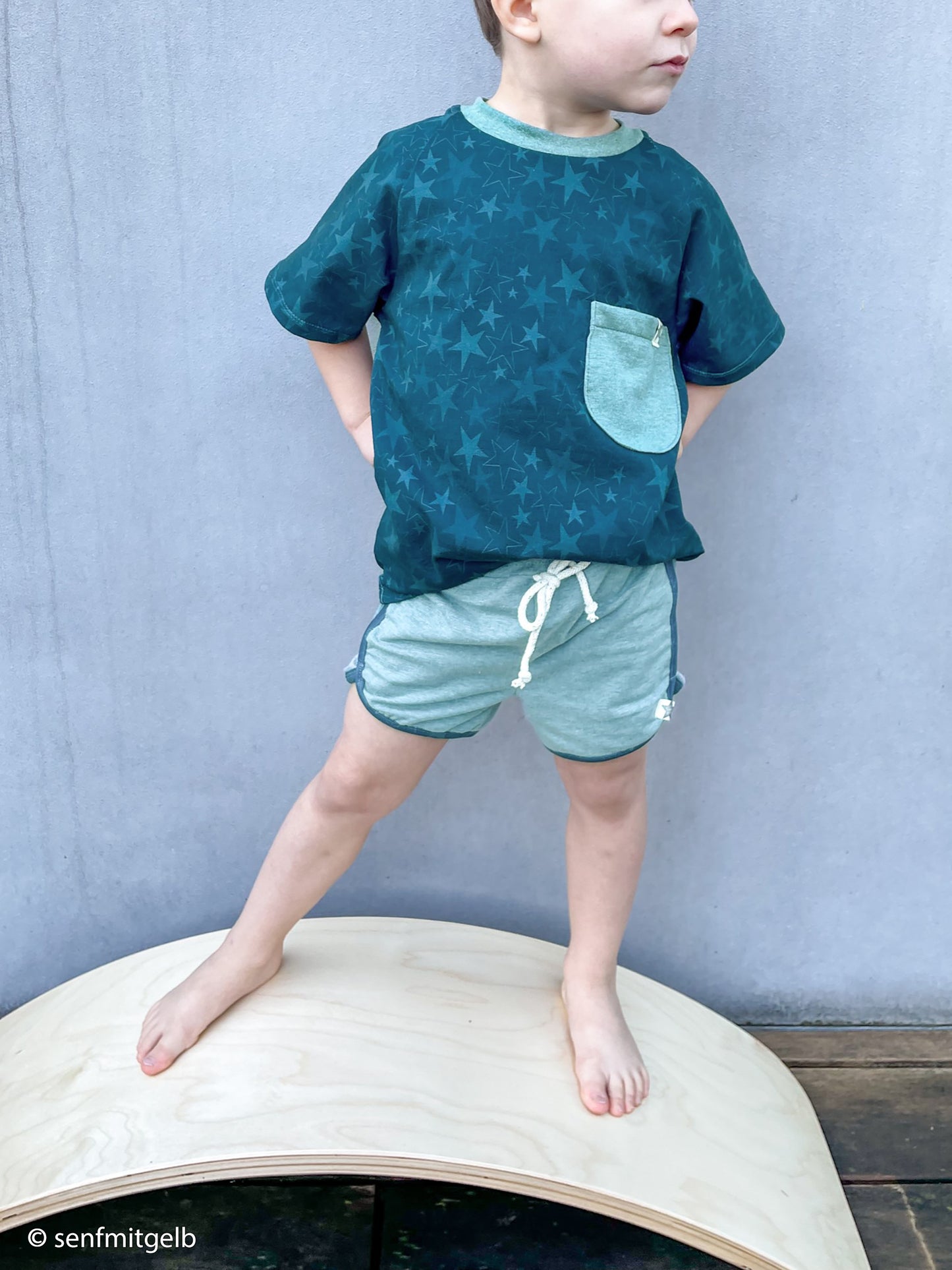 Jersey Fantastische Zauberwelten by Mrs.Mint Design Sterne petrol