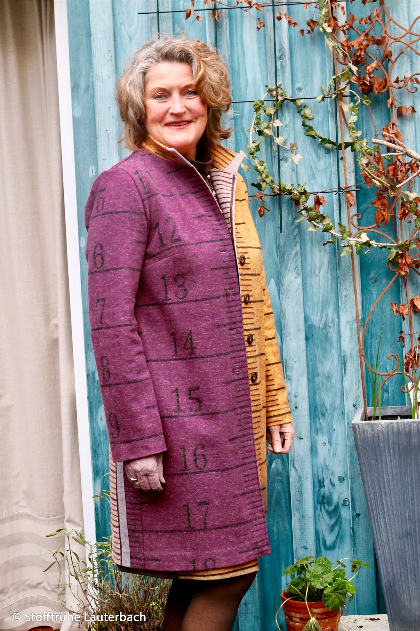 Jacquard Jersey Long Story Maßband XXL Panel 210cm