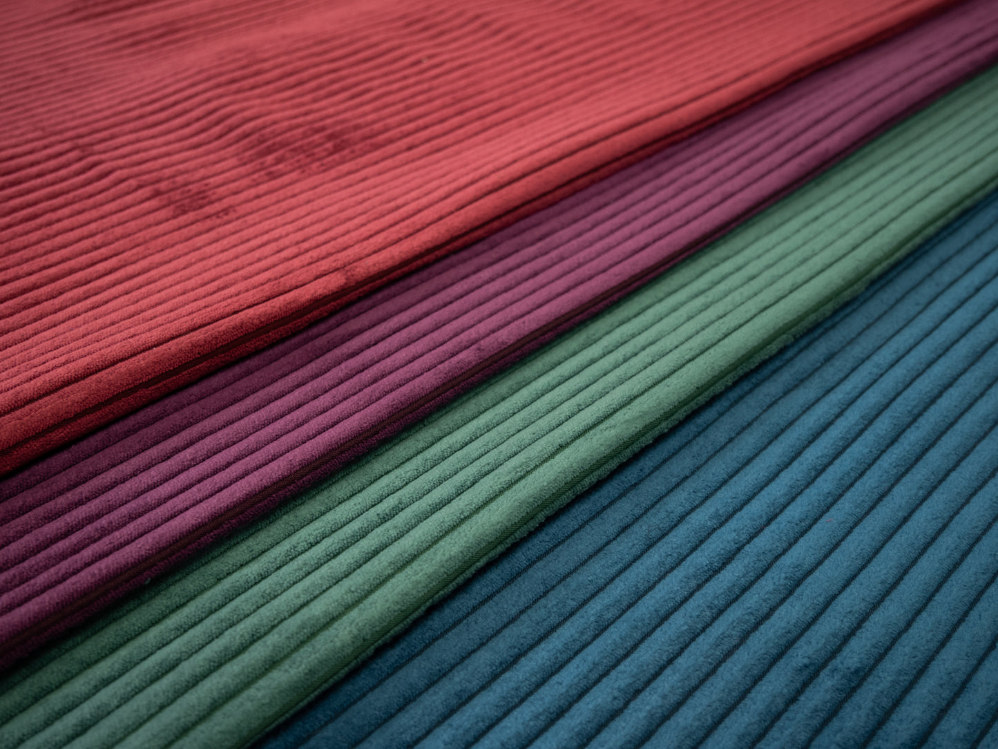 Cord Samt Wanja bordeaux