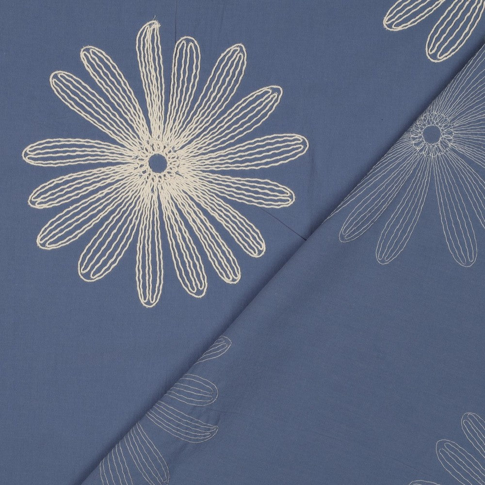 Baumwolle bestickt Blumen jeansblau