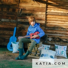 Softshell Katia Ants and Music