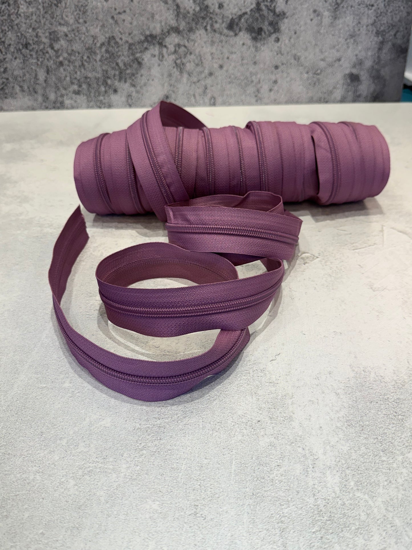 Endlos Reißverschluss P10 lilac inkl.1 Schieber