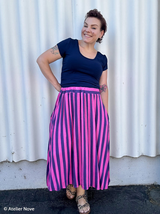 Viskosejersey Happy Stripes by cherry dunkelblau pink