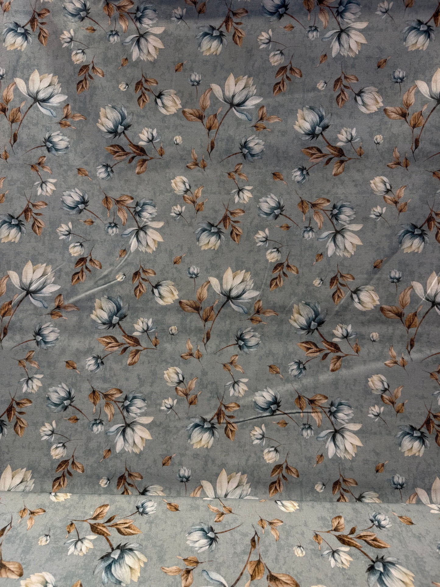 Mittwochs-Trallafitti - Canvas Dekostoff Blumen auf hellblau meliert