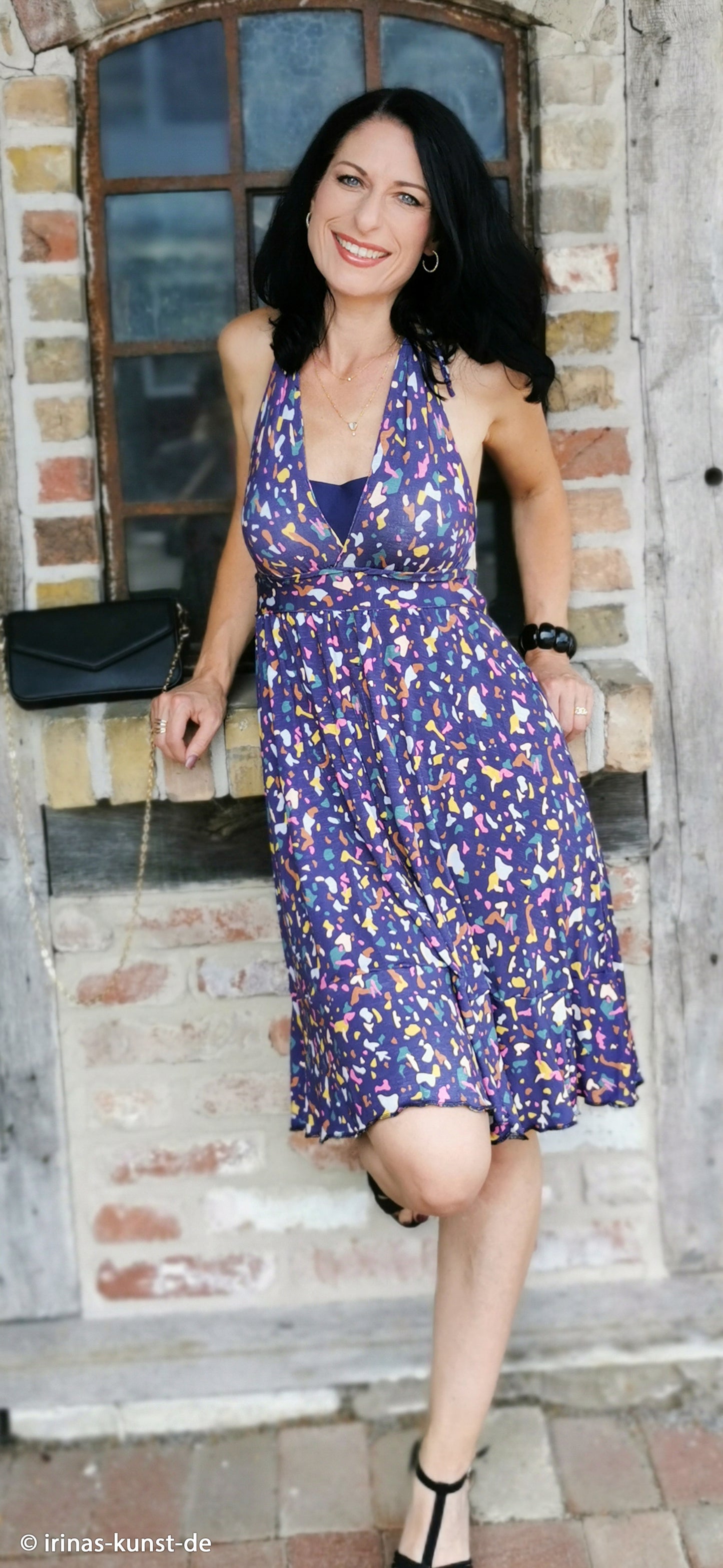 Viskosejersey Happy Konfetti by cherry dunkelblau bunt