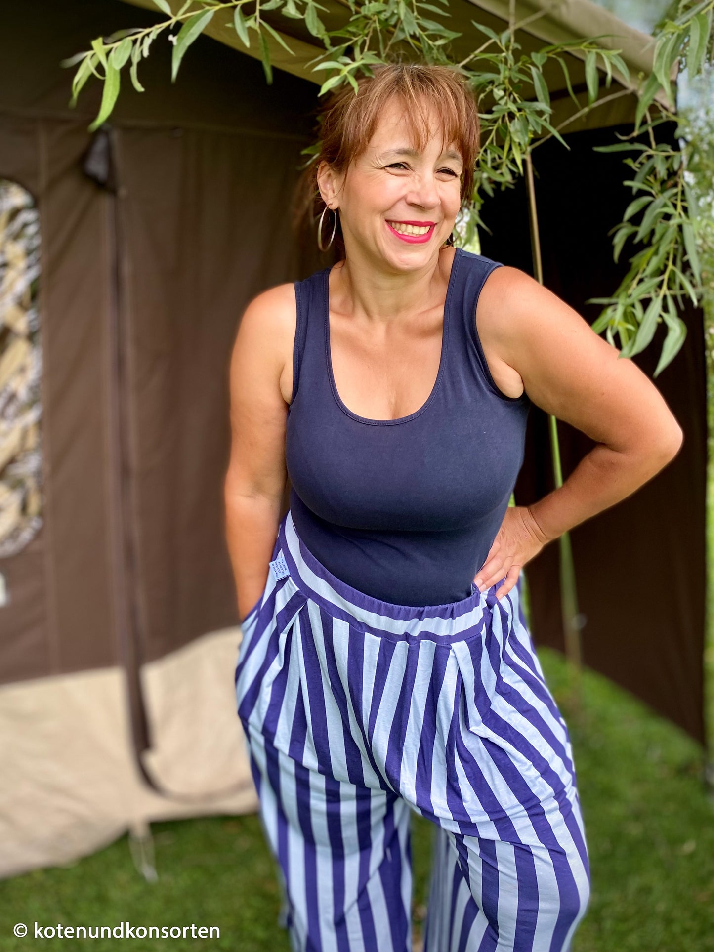 Viskosejersey Happy Stripes by cherry hellblau dunkelblau