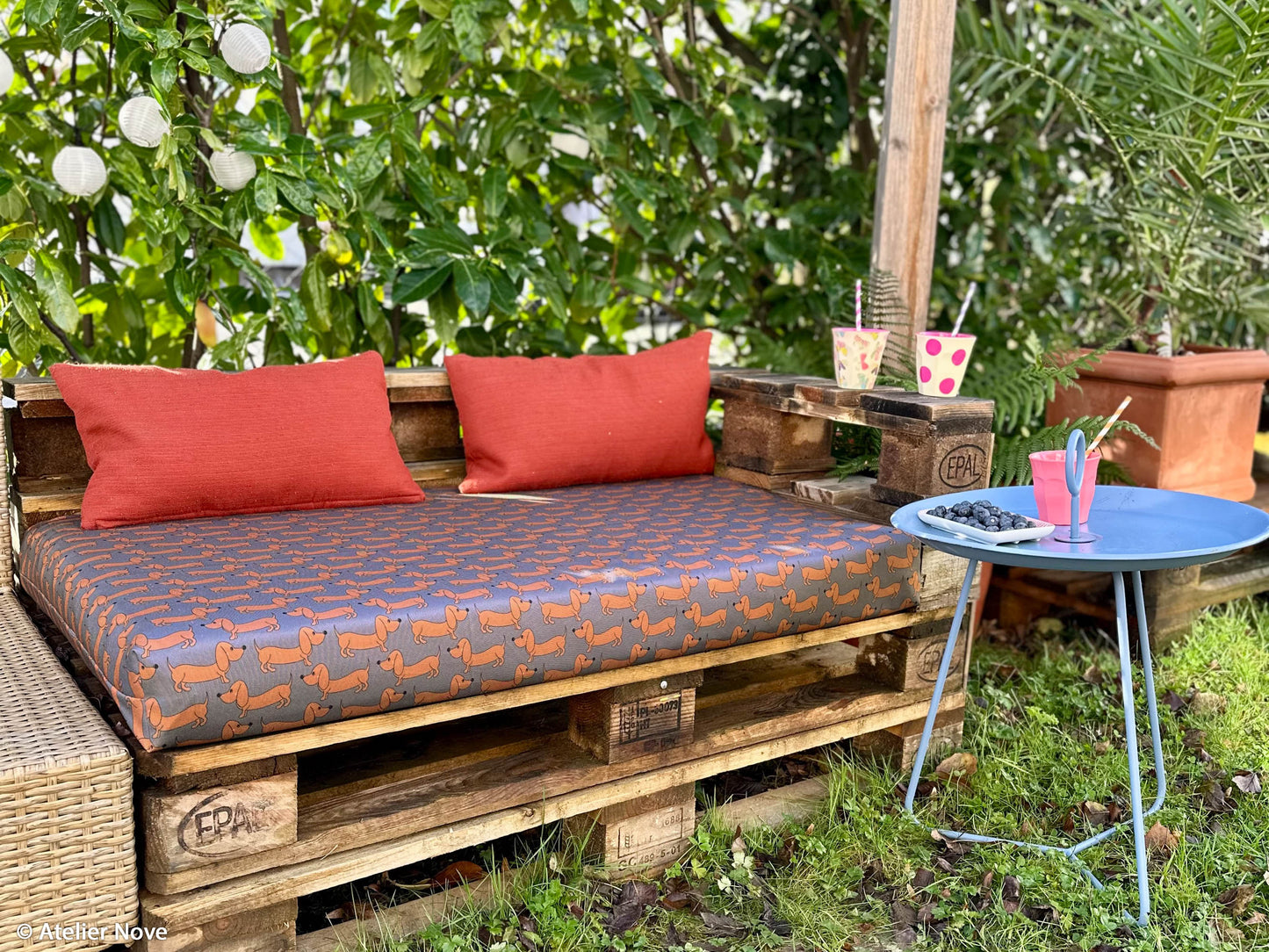 Dackel Happy Collection by Cherry Picking flieder-braun Oxfordgewebe wasserabweisend