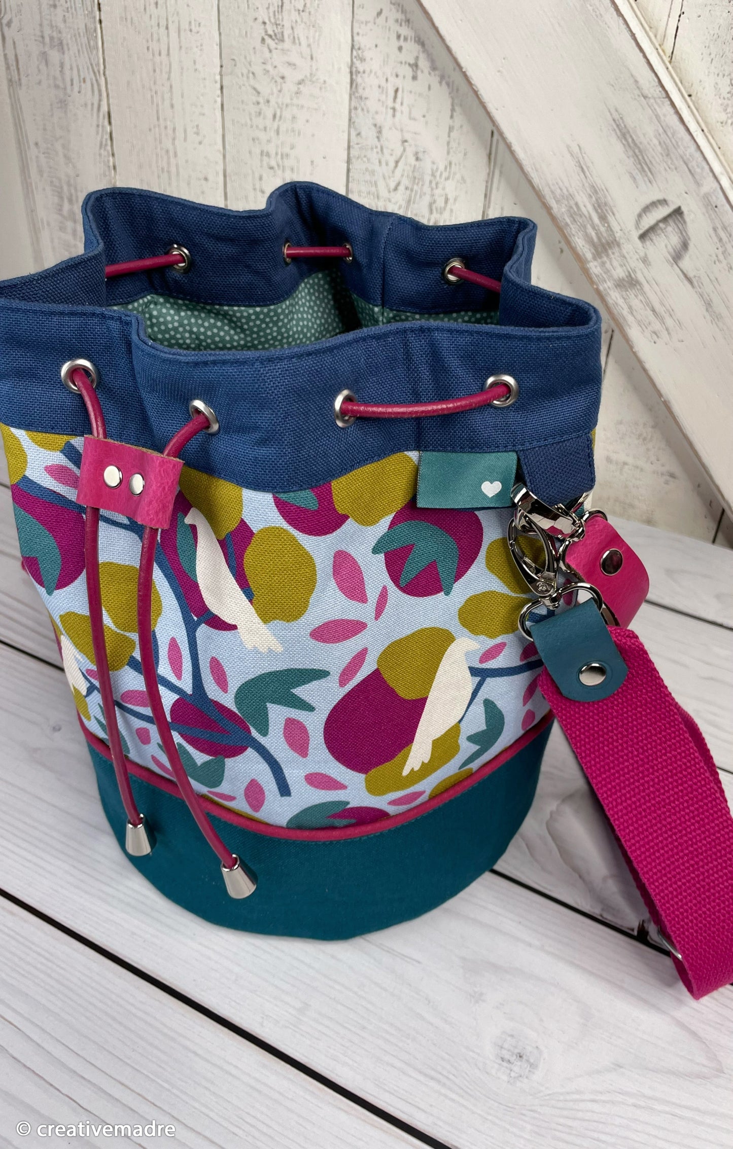 Canvas Birds and Trees by Emjo Design hellblau