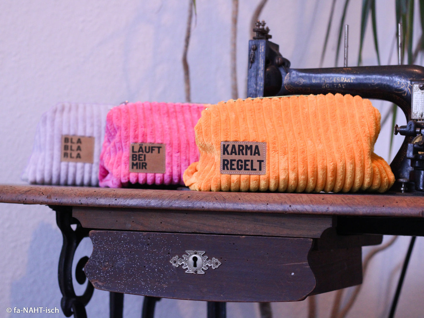 Cord Samt Wanja pink