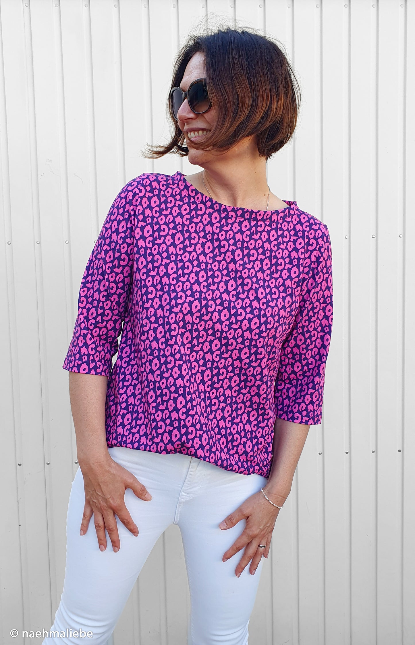 Jersey Happy Leo by cherry picking dunkelblau pink
