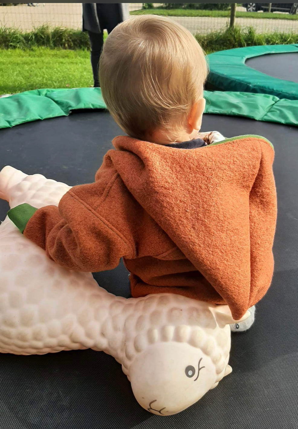 Walk Schurwolle Naomi petrol hell melange